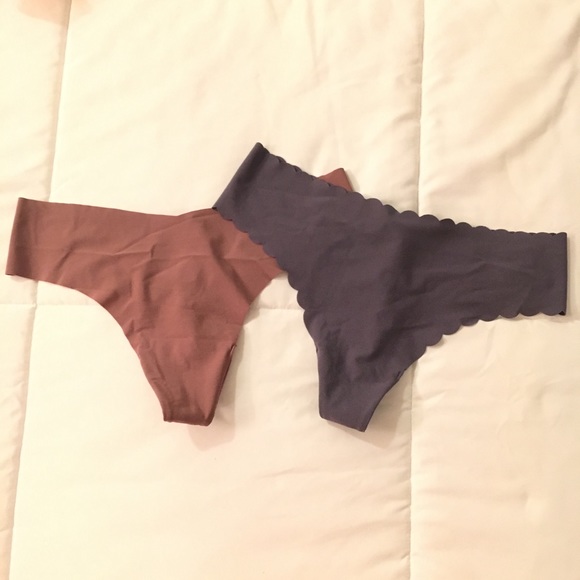 VS Shortie x 3 | VS Thong x 2 | Medium - Picture 5 of 7